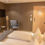 لاندهاوس لاوبله فندق
